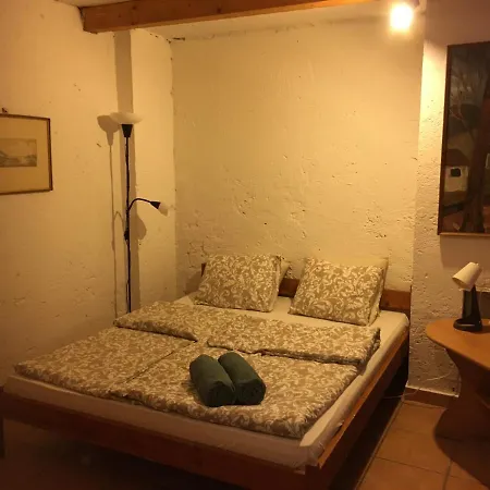 아파트 Nyitva Apartman
